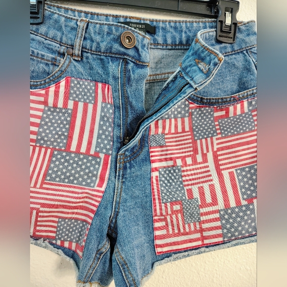 Forever 21 Denim Shorts American Flag Pockets booty Blue Jean Patriotic Sz 27 - Picture 7 of 10
